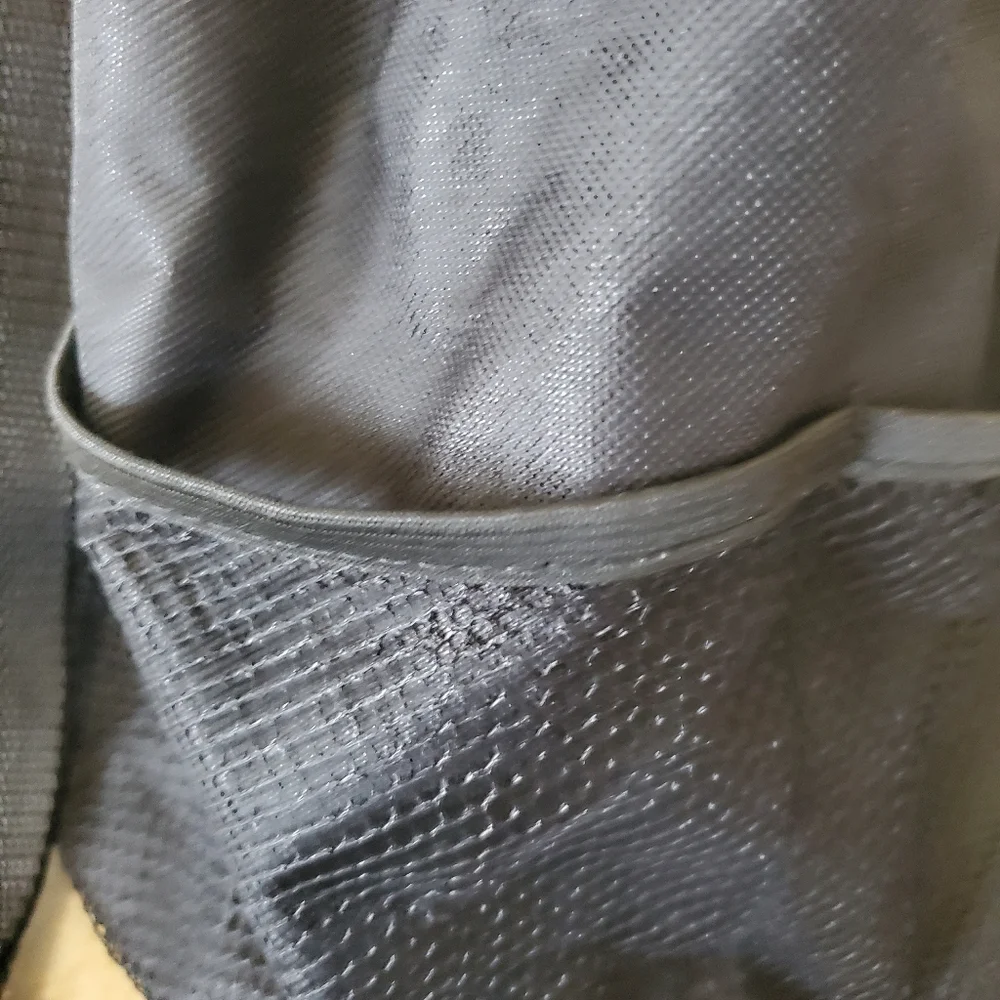 Disney Cruise Line Castaway Club Beach Shoulder Bag Travel Tote Red Black Unisex